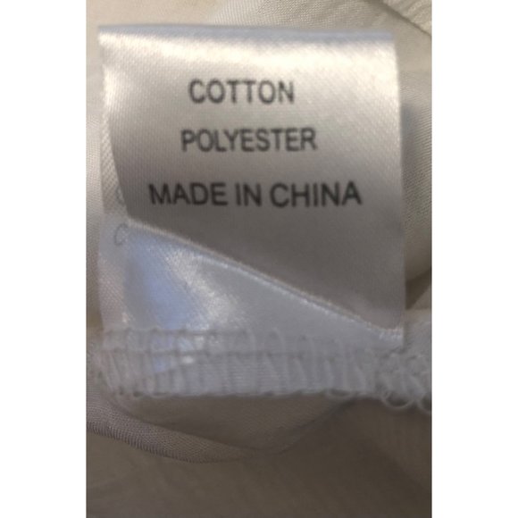 NWT LF White Embroidered Off the Shoulder Blouse - Picture 7 of 8